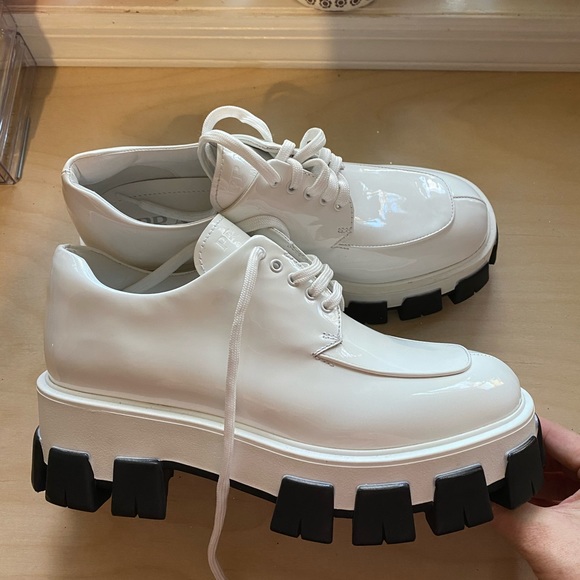 ✨SALE✨ Prada platform shoes ✨SALE✨ - Picture 15 of 16